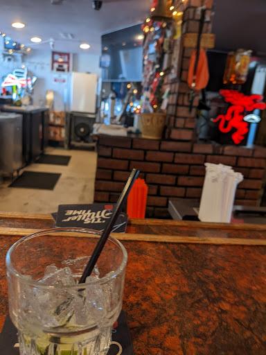 Five Fingers Pub